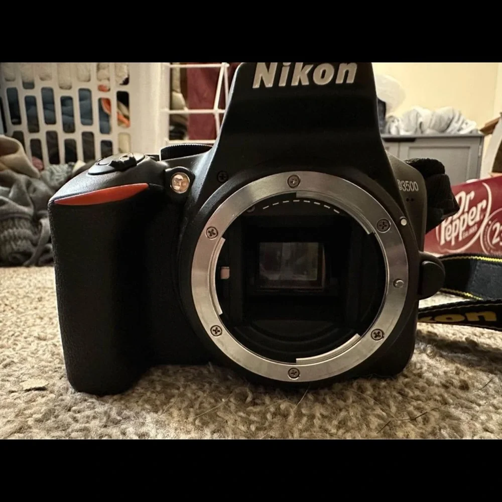 Nikon D3500